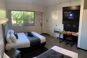 The Stuart Hotel-Motel